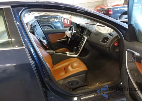 2012 Volvo S60 T5 из США, поврежденный, VIN YV1622FS2C2037255